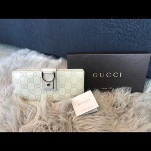 Gucci logo ladies wallet